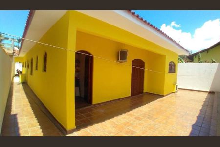 6_photo/94ce20c25d.9a54faa83c3e471c-ATLAS-fb2efefe-2348-4ea2-b419-4f642f0248c8.jpg de casa à venda com 4 quartos, 270m² em Balneario Flórida, Praia Grande