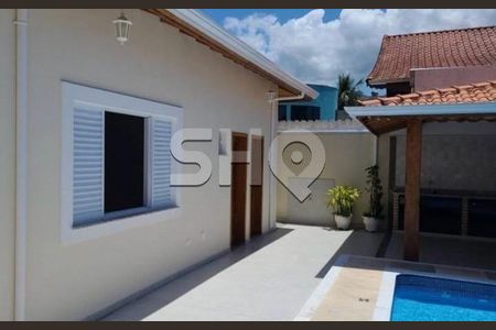 11_photo/94ce20c2b9.cba3da746242e602-ATLAS-94afdef0-b818-4efc-adff-2133287cbb9c.jpg de casa à venda com 5 quartos, 190m² em Balneario Flórida, Praia Grande