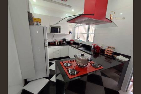 2_photo/94ce20c2bf.517dfe94024b9c02-ATLAS-19656d9d-7c0e-40a3-969a-086a8d0833e9.jpg de casa à venda com 4 quartos, 430m² em Balneario Flórida, Praia Grande