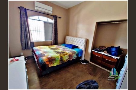 19_photo/94ce20c2bf.517dfe94024b9c02-ATLAS-334380e2-5f3b-4beb-b465-934d017ff181.jpg de casa à venda com 3 quartos, 430m² em Balneario Flórida, Praia Grande