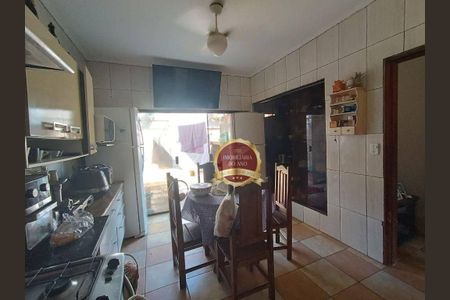 9_photo/94ce20c2d3.4046d584ee6241fe-ATLAS-1e23461a-dbf2-45d4-b9a8-eaf059821ade.jpg de casa para alugar com 4 quartos, 197m² em Solemar, Praia Grande