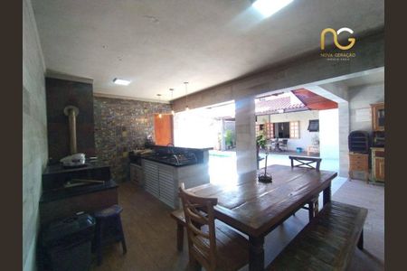 47_photo/94ce20c325.babca6c7f82b9010-ATLAS-125858fd-a2cb-4bbc-b51a-3c032e18b66c.jpg de casa à venda com 4 quartos, 312m² em Balneario Flórida, Praia Grande