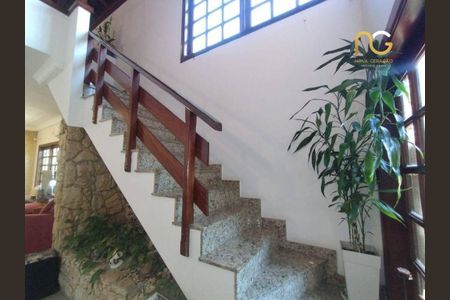 9_photo/94ce20c325.babca6c7f82b9010-ATLAS-4fb599ab-0810-4103-a6b9-cf73675a6d0d.jpg de casa à venda com 4 quartos, 312m² em Balneario Flórida, Praia Grande