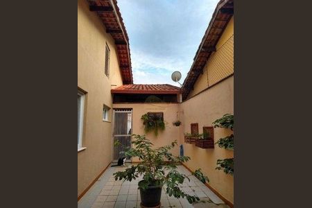 2_photo/94ce20c331.a51a45f93f16717e-ATLAS-64bbe5b4-af92-48be-a766-ace041d2e7df.jpg de casa à venda com 5 quartos, 293m² em Vila Caiçara, Praia Grande