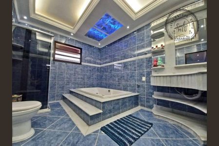 7_photo/94ce20c36f.9165137a5b75ccfe-ATLAS-feceab60-331e-4e69-9d84-56b6b801687c.jpg de casa à venda com 5 quartos, 450m² em Balneario Flórida, Praia Grande