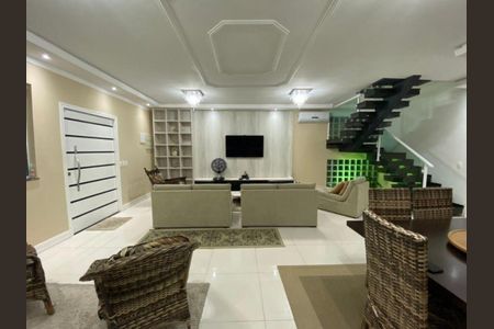 2_photo/94ce20c381.15604e16f11eddfa-ATLAS-7b8cfc2a-55cf-4273-8c7c-a1d48dd04aff.jpg de casa à venda com 5 quartos, 300m² em Solemar, Praia Grande