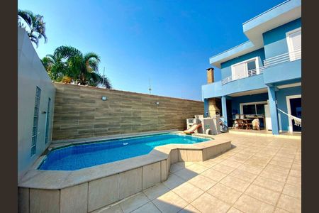 9_photo/94ce20c385.4bd2615f33144f40-ATLAS-26e3bde6-6bdf-428e-9c24-fac3e9995ddb.jpg de casa à venda com 3 quartos, 173m² em Solemar, Praia Grande