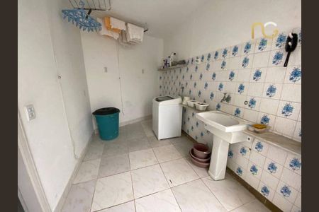 6_photo/94ce20c387.1788552eaf7d05ed-ATLAS-4d1dbfbb-9f52-4b48-b2a1-0d9ffcbf0fc7.jpg de casa à venda com 5 quartos, 372m² em Solemar, Praia Grande