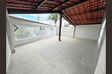 12_photo/94ce20c46d.5b63f18bcccc212e-ATLAS-cbf76dfc-9f12-488a-921c-e85ada54400e.jpg de casa à venda com 3 quartos, 154m² em Solemar, Praia Grande