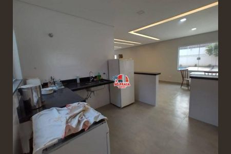 4_photo/94ce20c48f.68b25129ce6dd4d0-ATLAS-ed1b7408-e172-4f91-bc1c-bbd7c58fcd40.jpg de casa à venda com 4 quartos, 166m² em Solemar, Praia Grande