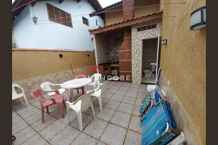 26_photo/94ce20c4d7.2c3574afb1006d70-ATLAS-e7397428-e3e7-48af-ad76-fdc05b0a78d3.jpg de casa à venda com 3 quartos, 136m² em Solemar, Praia Grande