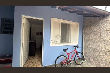 2_photo/94ce20c54f.7be7a474fdeed64f-ATLAS-0b751c2e-e8bb-46a0-80bb-377f2cdc3234.jpg de casa à venda com 3 quartos, 120m² em Solemar, Praia Grande