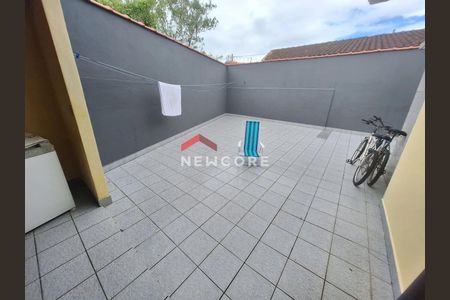 6_photo/94ce20c55f.fad97a88a53e9b6a-ATLAS-9b353cdf-b526-44d9-a692-ca22ec3c19b7.jpg de casa à venda com 3 quartos, 150m² em Solemar, Praia Grande