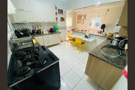 7_photo/94ce20c5a1.3540367e7697d24d-ATLAS-c8878fac-5636-467b-a8a8-a8558dbc64ad.jpg de casa à venda com 4 quartos, 120m² em Solemar, Praia Grande