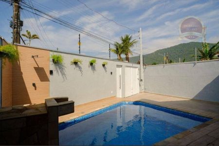 2_photo/94ce20c5f5.8f3f2a47dd94676f-ATLAS-0cab2bf9-36b0-4fdc-94ad-0c9a053f334f.jpg de casa à venda com 4 quartos, 148m² em Solemar, Praia Grande