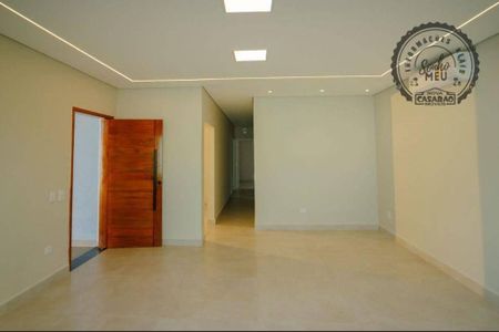 5_photo/94ce20c5f5.8f3f2a47dd94676f-ATLAS-3f56f08e-37ef-4633-aa1d-f3910bcdb7af.jpg de casa à venda com 3 quartos, 148m² em Solemar, Praia Grande