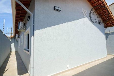 20_photo/94ce20c5f5.8f3f2a47dd94676f-ATLAS-71d4a4c1-c664-4b10-bc5d-cadb596094fa.jpg de casa à venda com 3 quartos, 148m² em Solemar, Praia Grande