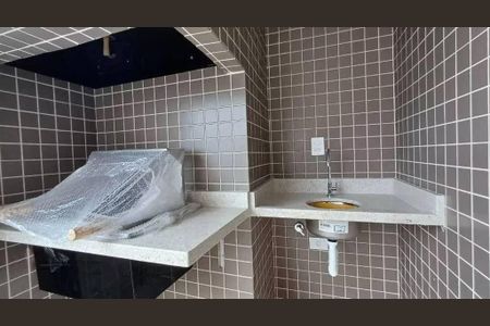 13_photo/94ce20c951.5a6165faecb3d0fc-ATLAS-e5596eb5-036f-46a4-b2fa-8e5a1c3f7669.jpg de apartamento à venda com 1 quarto, 53m² em Guilhermina, Praia Grande