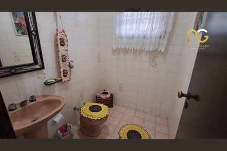 17_photo/94ce20cb5d.15604e16f11eddfa-ATLAS-7ab8aee2-c020-4072-8a90-3dd655ccf4e0.jpg de casa à venda com 4 quartos, 269m² em Solemar, Praia Grande