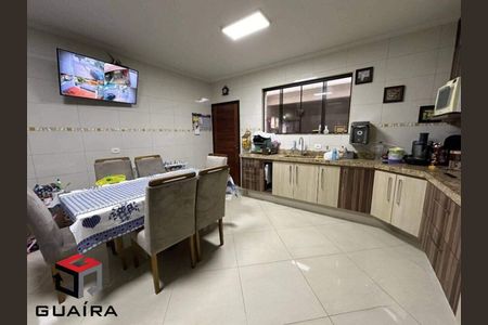 17_photo/94ce20cc29.0473144d3f262afb-ATLAS-3d1831eb-d9ec-469a-8f5d-021fbaff31d0.jpg de casa à venda com 2 quartos, 265m² em Solemar, Praia Grande