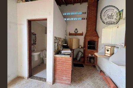 25_photo/94ce20cce3.caf6c04f909f2ef2-ATLAS-63aa9191-2b76-45c6-bbc4-07d666ca4629.jpg de casa à venda com 2 quartos, 100m² em Solemar, Praia Grande