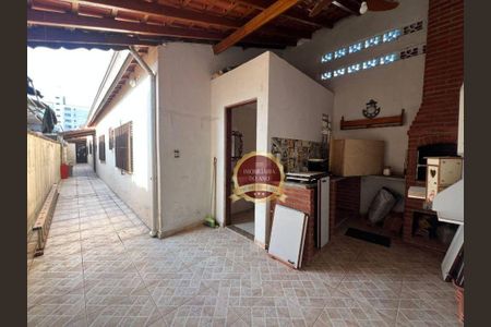 36_photo/94ce20cd03.2d257ce0050a8e83-ATLAS-f422734c-3f4e-46ce-a900-bd39a9ea9f2b.jpg de casa à venda com 2 quartos, 100m² em Solemar, Praia Grande