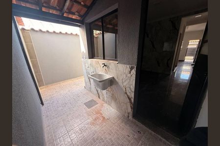 8_photo/94ce20cd5b.c52b959c8782719d-ATLAS-a7bd6ce1-c3c2-4bad-9807-20fec8d05aa6.jpg de casa à venda com 2 quartos, 70m² em Cidade das Crianças, Praia Grande