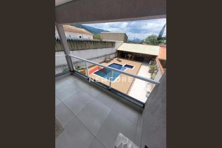 31_photo/94ce20ce93.c73b78bac5a2f3b6-ATLAS-865cdb75-6334-407a-a2a8-93a1d7908f8d.jpg de casa à venda com 3 quartos, 400m² em Solemar, Praia Grande