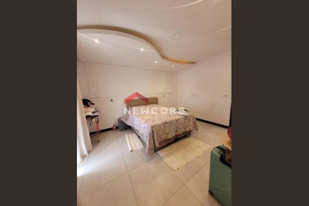 34_photo/94ce20ce93.c73b78bac5a2f3b6-ATLAS-b19e8544-c1c4-41fc-b4d1-5f37d8247a6f.jpg de casa à venda com 3 quartos, 400m² em Solemar, Praia Grande