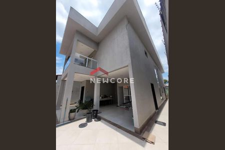 7_photo/94ce20ce93.c73b78bac5a2f3b6-ATLAS-ec2b5fed-7d72-4d8e-b750-ae887bee4fe7.jpg de casa à venda com 3 quartos, 400m² em Solemar, Praia Grande