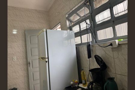 7_photo/94ce20ced7.8cbbc6e43ead3576-ATLAS-e91a2bad-4e83-482f-88fa-b8c49bd471e0.jpg de casa à venda com 2 quartos, 52m² em Solemar, Praia Grande