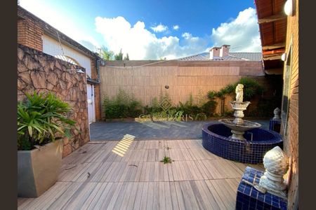 8_photo/94ce20ced9.9a54faa83c3e471c-ATLAS-bf2093e2-8870-4e59-a26b-20fb14cab93d.jpg de casa à venda com 3 quartos, 275m² em Solemar, Praia Grande