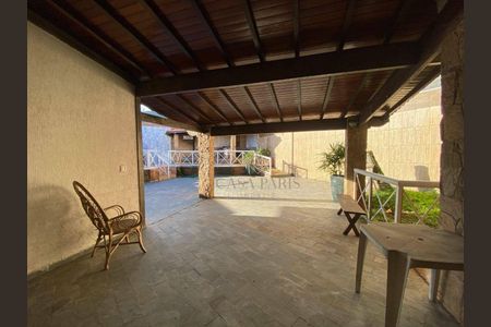 22_photo/94ce20ced9.9a54faa83c3e471c-ATLAS-ca00c0c4-e563-4b09-a8c3-3040e1be07a2.jpg de casa à venda com 3 quartos, 275m² em Solemar, Praia Grande