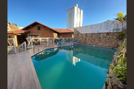 28_photo/94ce20ced9.9a54faa83c3e471c-ATLAS-d39d440a-9612-45b8-afd1-04b8ccd74a41.jpg de casa à venda com 3 quartos, 275m² em Solemar, Praia Grande