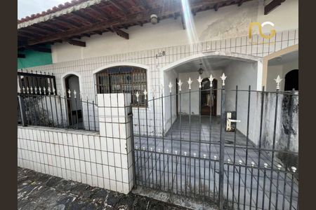 2_photo/94ce20cedb.8e48f5906dd675de-ATLAS-72b320b9-6570-4ffb-9554-3d3adbc18438.jpg de casa à venda com 2 quartos, 90m² em Solemar, Praia Grande