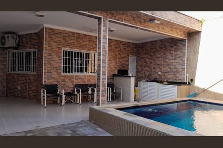 19_photo/94ce20cedb.b2c1f66c79c6256c-ATLAS-4d7be209-8d5d-4740-8c8c-7607f94f1eff.jpg de casa à venda com 3 quartos, 128m² em Solemar, Praia Grande