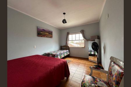 2_photo/94ce20cedd.ceff8192393c33de-ATLAS-173a252d-e52d-438c-b290-526d4a157f59.jpg de casa à venda com 5 quartos, 200m² em Solemar, Praia Grande