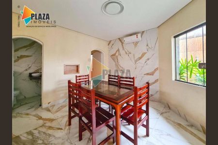 32_photo/94ce20ceeb.b37fb779aadef412-ATLAS-404058ea-85c9-4fdc-b2da-4b8b9ad6b1bd.jpg de casa à venda com 3 quartos, 274m² em Solemar, Praia Grande