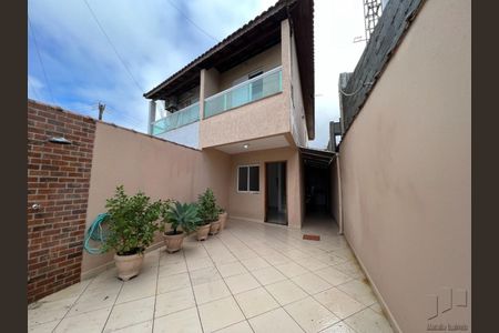 9_photo/94ce20cf2d.6bc3cd1bd616e9e9-ATLAS-8fcd0f1b-a21d-4e33-b325-a5080cf9ef78.jpg de casa à venda com 2 quartos, 60m² em Vila Tupi, Praia Grande