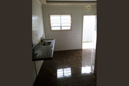 10_photo/94ce20cfe9.ed86bf0db8775139-ATLAS-43c6f7e2-542d-48b1-8f19-69e2e40eb018.jpg de casa à venda com 2 quartos, 100m² em Solemar, Praia Grande