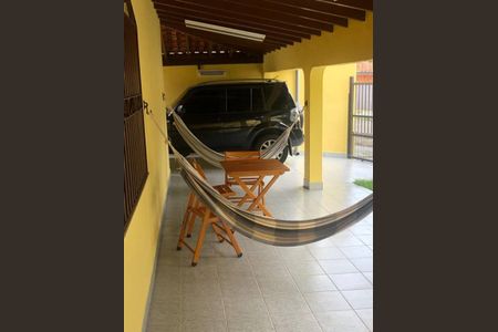 3_photo/94ce20cff1.7cc5f6eb30674ee3-ATLAS-4340db59-e06a-4f9d-af61-d2ed7583f8ae.jpg de casa à venda com 3 quartos, 120m² em Solemar, Praia Grande