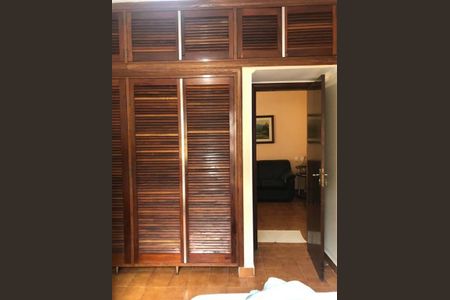 5_photo/94ce20cff1.7cc5f6eb30674ee3-ATLAS-621cc531-e7cf-4984-88ca-57257f8bfce4.jpg de casa à venda com 3 quartos, 120m² em Solemar, Praia Grande