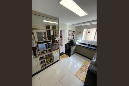 11_photo/94ce20dcb1.ceff8192393c33de-ATLAS-a3ff5710-62d1-4869-9026-8fdf5d4e9d43.jpg de casa à venda com 7 quartos, 500m² em Balneario Flórida, Praia Grande