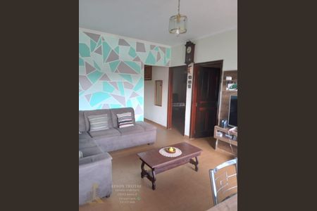 39_photo/94ce20dcb3.958ab4e2955fd321-ATLAS-322ea5d5-5453-4eef-9588-87b23b628233.jpg de casa à venda com 2 quartos, 180m² em Balneario Flórida, Praia Grande