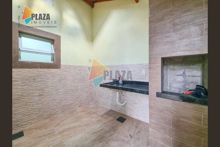 34_photo/94ce20e3fd.c4a86b3c211625c7-ATLAS-b2c2cc00-fdcf-492e-a701-4bf256f4ab95.jpg de casa à venda com 2 quartos, 109m² em Princesa, Praia Grande