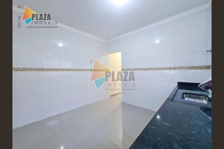 15_photo/94ce20e3fd.c4a86b3c211625c7-ATLAS-d3f03afe-8198-47b7-9ca8-846bc7de2ac8.jpg de casa à venda com 2 quartos, 109m² em Princesa, Praia Grande
