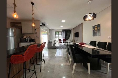 3_photo/94ce20e55d.12917f666bbf568e-ATLAS-28b0d7dc-5ba1-454d-a911-ce3abe2d1d4d.jpg de casa à venda com 3 quartos, 140m² em Real, Praia Grande