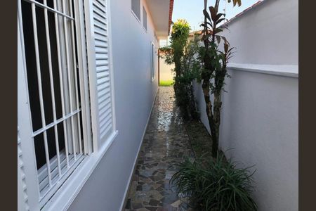 9_photo/94ce20e58f.ebbd8bc3dc39b939-ATLAS-b7ea8860-5e4c-4baa-858b-d492cdaad8c4.jpg de casa à venda com 3 quartos, 364m² em Balneario Flórida, Praia Grande