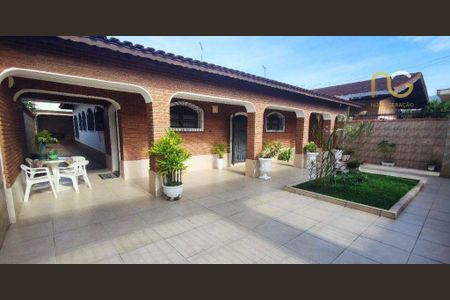 4_photo/94ce20e59f.d1325d9d06f328eb-ATLAS-2cbba7ce-0fff-44e8-8a34-d2c16aa089fd.jpg de casa à venda com 4 quartos, 264m² em Balneario Flórida, Praia Grande