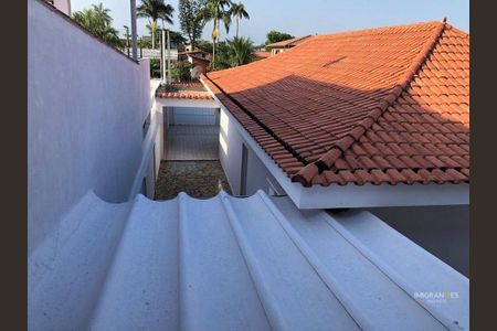 4_photo/94ce20e5f1.50dcffd0bfa00027-ATLAS-076ee770-99cb-49af-bcc0-e4a4fd830c04.jpg de casa à venda com 3 quartos, 364m² em Balneario Flórida, Praia Grande